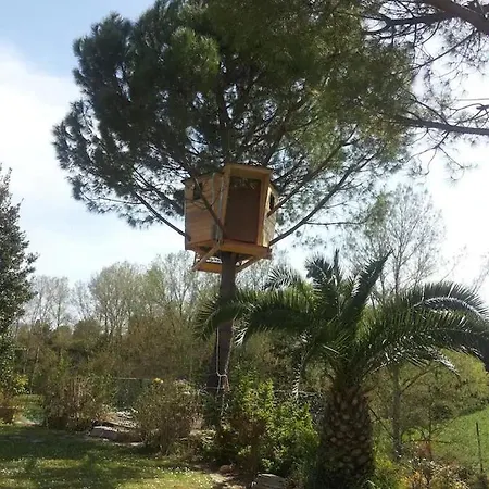 Проживание в семье Chiara Affascinante Villino Монсамполо-дель-Тронто