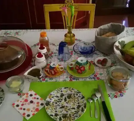 Chiara Affascinante Villino Проживание в семье