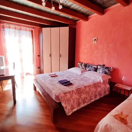 Alloggio in famiglia Chiara Affascinante Villino Monsampolo Del Tronto