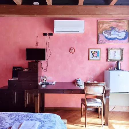 Chiara Affascinante Villino *