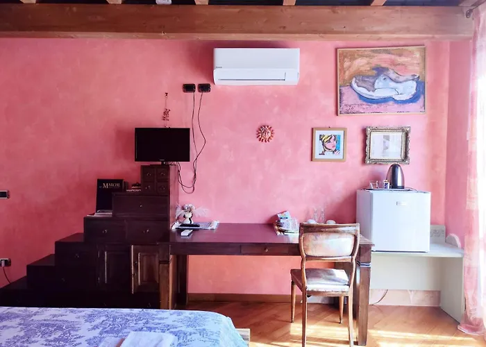 Chiara Affascinante Villino *