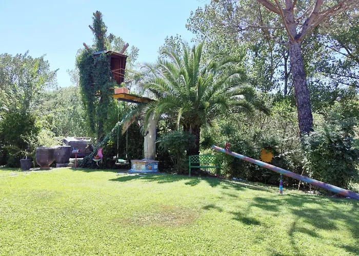 Chiara Affascinante Villino Alloggio in famiglia *